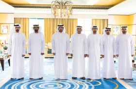 محمد بن مكتوم يترأس الاجتماع الأول لمجلس إدارة نادي دبي لسباقات الهجن