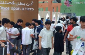 أطفال وعائلاتهم يشيدون بمهرجان الشارقة القرائي