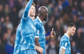 ماكتوميناي ولوكاكو يقودان نابولي إلى الفوز 