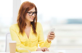 المراهقون يتجهون نحو روبوتات الدردشة الذكية.. ودراسة تحذر