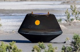 «غبار أسود» عند فتحة المسبار «أوسايرس-ريكس» 