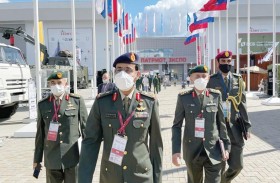 وفد من وزارة الدفاع يطلع على أحدث التقنيات العسكرية بمعرض القوات المسلحة في موسكو