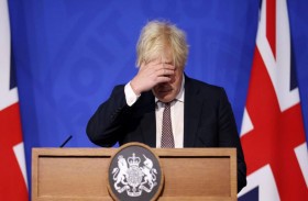 بريطانيا: بوريس جونسون على حافة الانهيار...؟