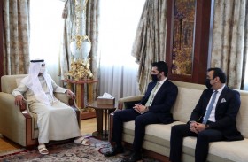 نهيان بن مبارك يستقبل سفير أفغانستان