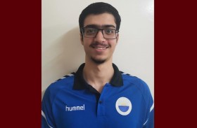 سباح نادي الشارقة :الأول على مستوى الدولة في الثانوية العامة