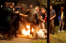  جرحى في تيرانا في صدامات بين الشرطة ومتظاهرين