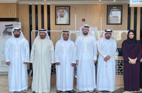 لجنة باستشاري الشارقة تطلع على جهود فرع الخدمات الاجتماعية بكلباء في دعم الأسر وتعزيز الاستجابة المجتمعية