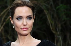 «منشور قوي» من أنجلينا جولي بسبب الحرب في غزة