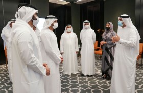 حمدان بن محمد يلتقي أعضاء اللجنة العليا لإدارة الأزمات والكوارث في دبي