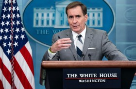 البيت الأبيض يتهم إيران بالاستعداد لتزويد روسيا بصواريخ باليستية