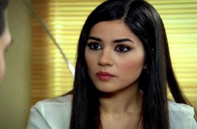 زينب بايات تفاجىء الجمهور بزواجها