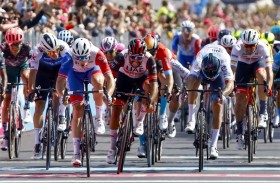 دراج فريق الإمارات «غافيريا» يحل ثانيا بالمرحلة الخامسة لجولة إيطاليا