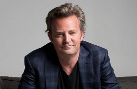 ماثيو بيري يعبر عن امتنانه لصداقة جينيفر أنيستون