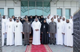أحمد بن محمد: توجيهات قيادة الإمارات تركّز على تطوير وتقديم أفضل الخدمات الحكومية في العالم