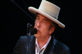 أغنية بخط يد بوب ديلان بـ2.2 مليون دولار 