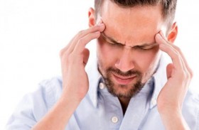 يتخلص من الصداع بفضل طبيبة عنيدة