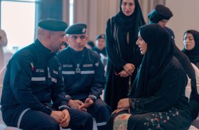 هيئة أبوظبي للدفاع المدني تحتفي بيوم المرأة الإماراتية