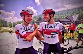  بوجاتشار دراج فريق الإمارات يتوج بلقب بطولة سلوفينيا للسباقات ضد الزمن