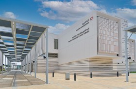 كلية العلوم الإنسانية بجامعة الإمارات تحتفي بشهر القراءة