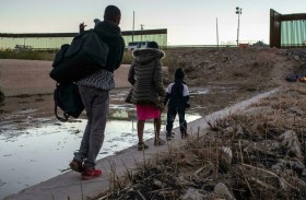 توقيف أكثر من 300 مهاجر في المكسيك