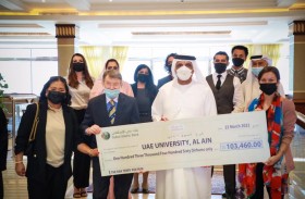 حاكم رأس الخيمة يستقبل اللجنة المنظمة لسباق تيري فوكس ويسلم ريعه لـ «جامعة الإمارات»