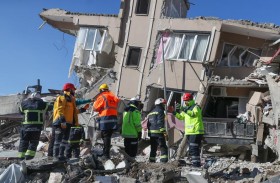 ضمن عملية (الفارس الشهم 2) .. فريق الإنقاذ الإماراتي يواصل عملية البحث عن ناجين من زلزال تركيا