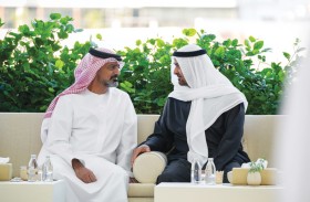 رئيس الدولة يستقبل ولي عهد عجمان ويتناولان عدداً من القضايا التي تتعلق بشؤون الوطن والمواطن