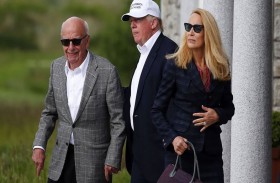 مناهضة للقاح أمام الكاميرا، ومناصرة له في الواقع...؟