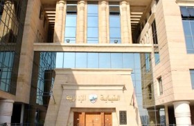 التأديب لمديرة مدرسة ضربت تلاميذها بالحذاء!