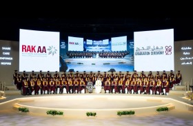 فيصل وأحمد بن صقر يشهدان تخرج دفعة أكاديمية رأس الخيمة الأمريكية لعام المجتمع