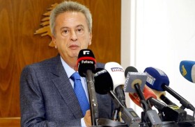 بعد مذكرة التوقيف الفرنسية.. ماذا ينتظر حاكم مصرف لبنان؟