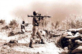 دفن جندي بعد قرن على اكتشاف رفاته 