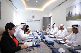 هيئة تطوير معايير العمل تبحث مع «كتاب للنشر» تنفيذ المزيد من البرامج التثقيفية للعمال بالشارقة