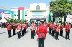 شرطة أبوظبي تشارك في احتفال كليات التقنية باليوم الوطني الـ50