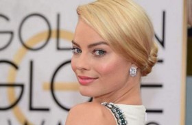 مارغوت روبي تضع كمامة 