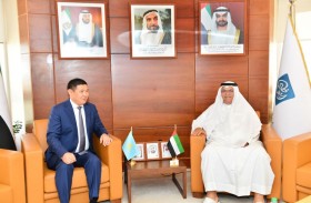غرفة أبوظبي تبحث مع السفير الكازاخي  تعزيز مجالات التعاون التجاري وتوسيع الأعمال