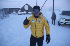 ضابط من شرطة أبوظبي يشارك في سباق للجري بدرجة مئوية «- 50» تحت الصفر