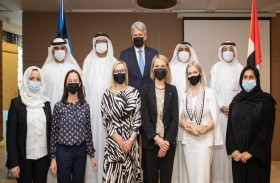 بحث سبل تعزيز التعاون الاقتصادي في التكنولوجيا الرقمية