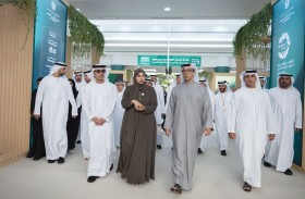 منصور بن زايد وهزاع بن زايد يشهدان انطلاق النسخة الأولى من المؤتمر والمعرض الزراعي الإماراتي في العين