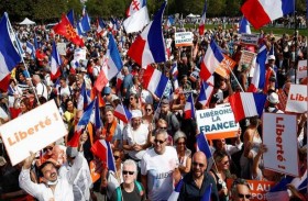 140 ألف متظاهر في فرنسا ضد التصريح الصحي 