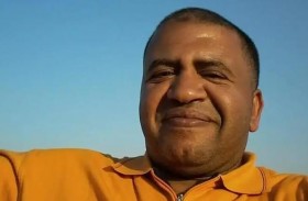 انتحار معلم مباشرة على فيسبوك