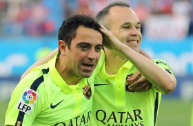 تشافي وإنييستا ينضمان لمبادرة السيتي لتكريم سيلفا