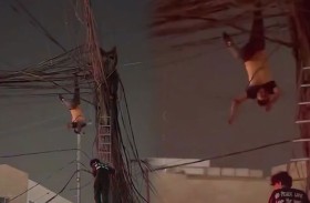 شاب يعلق في أسلاك الكهرباء