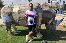 4 حيوانات بمواد معاد تدويرها