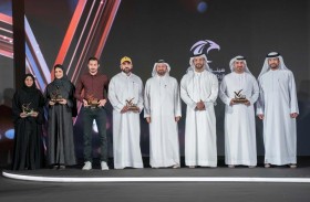 سلطان بن أحمد القاسمي يكرّم الفائزين بجائزة شكراً لموظفي الشارقة للإذاعة والتلفزيون