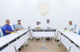 اللجنة الثقافية والمجتمعية بنادي دبا الحصن تعتمد خطتها الجديدة 