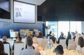 حوار الرؤساء التنفيذيين يستعرض أهمية إشراك كافة الأطراف المعنية في وضع استراتيجيات الاستدامة 