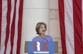 فقدان اثنين من أفراد عائلة كينيدي