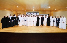  طيران الإمارات وأكاديمية أنور قرقاش تحتفلان بتخريج الدفعة الأولى من برنامج السفير التجاري القيادي