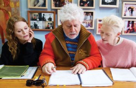 ألمودوفار يعود إلى الأفلام الروائية الطويلة بـ(The Room Next Door)